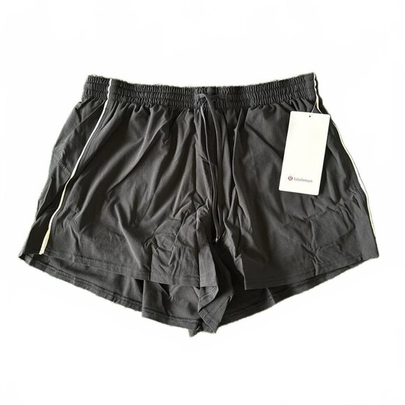 Court Rival High-Rise Short 3" - Black - Picture 1 of 4